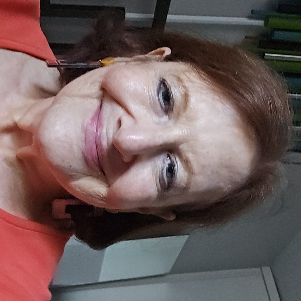 Meet your Posher, Evelyn